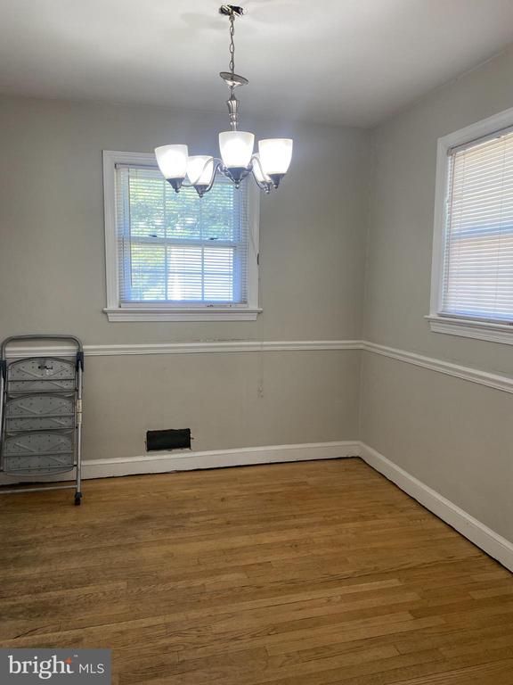 10608 Dunkirk Dr, Silver Spring, MD 20902