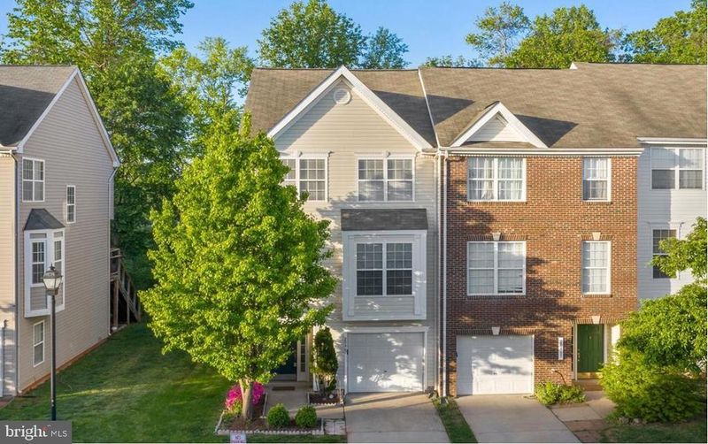 20467 Blue Heron Ter, Sterling, VA 20165