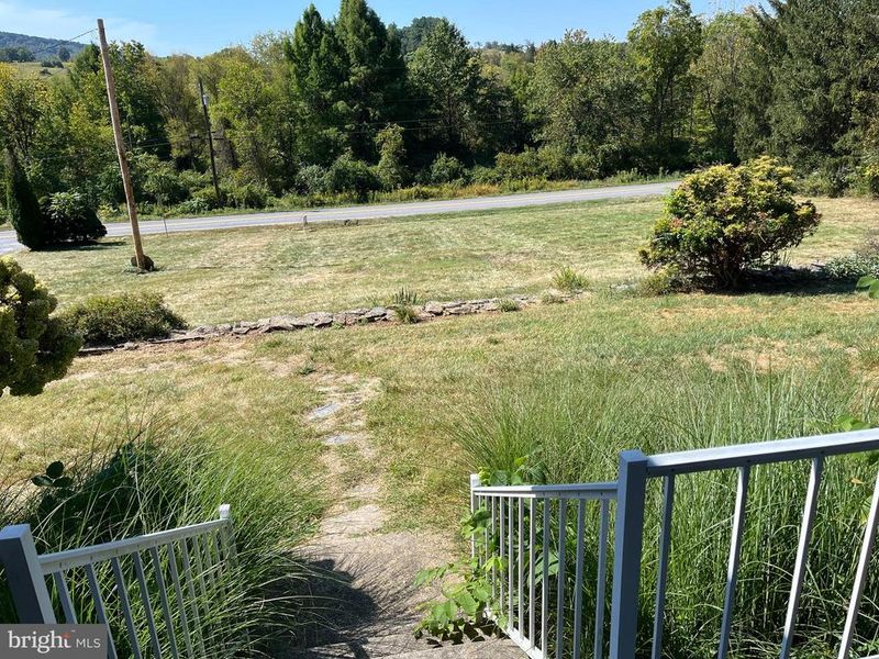 17425 Sunshine Trl, Sabillasville, MD 21780