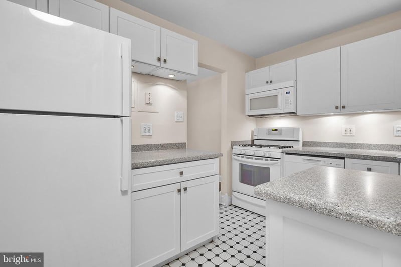 1439 Northgate Sq #39/21B, Reston, VA 20190