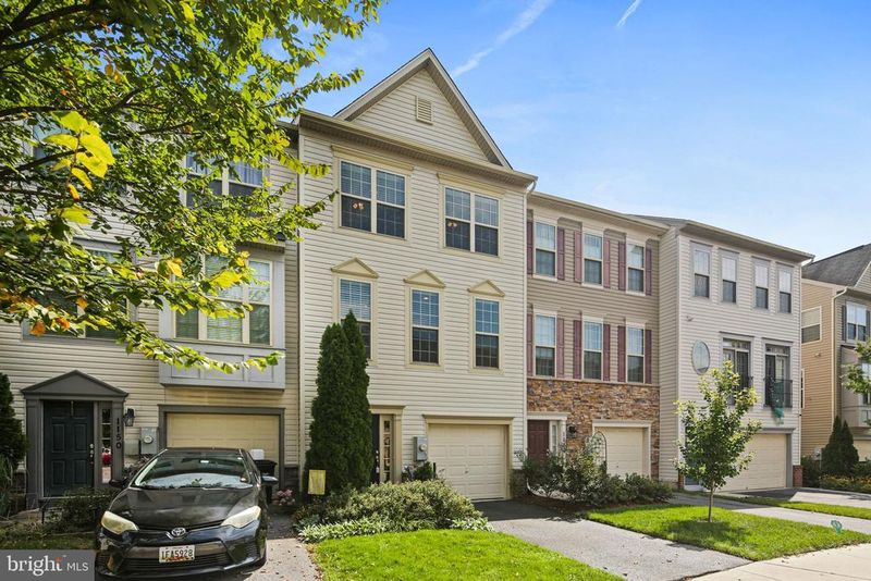 1152 Carinoso Cir, Severn, MD 21144