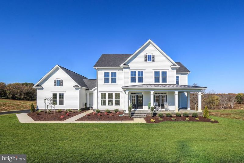 17628 Bates Dr, Hamilton, VA 20158