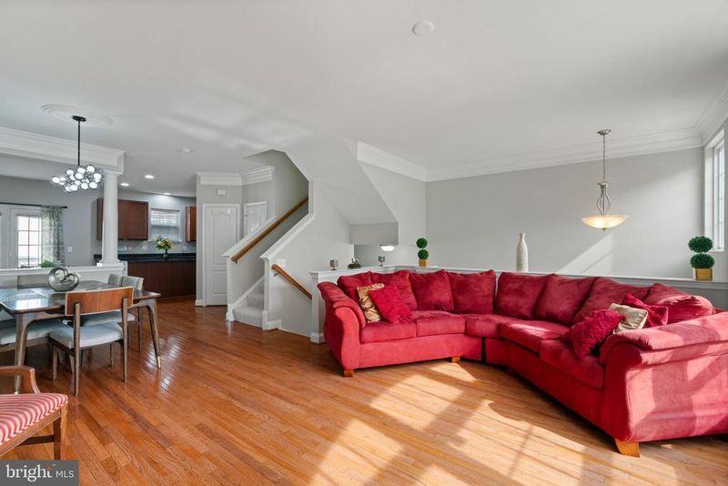 4909 Potomac Highlands Cir, Triangle, VA 22172