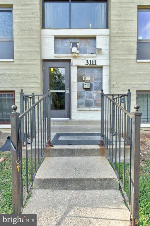 3111 Naylor Rd SE #301, Washington, DC 20020