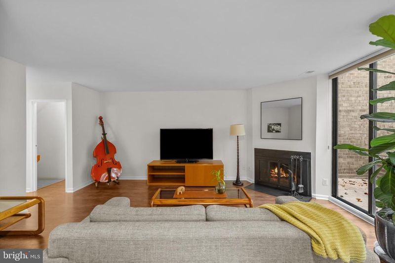 11648 Ivystone Ct #1B2, Reston, VA 20191