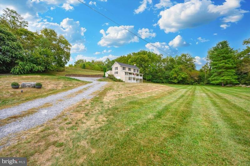 9928 Daysville Rd, Walkersville, MD 21793