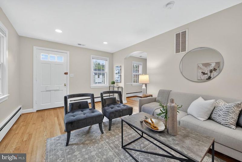 2813 Laurel Ave, Cheverly, MD 20785