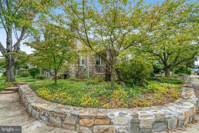 2515 N Lexington St, Arlington, VA 22207