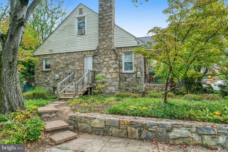 2515 N Lexington St, Arlington, VA 22207