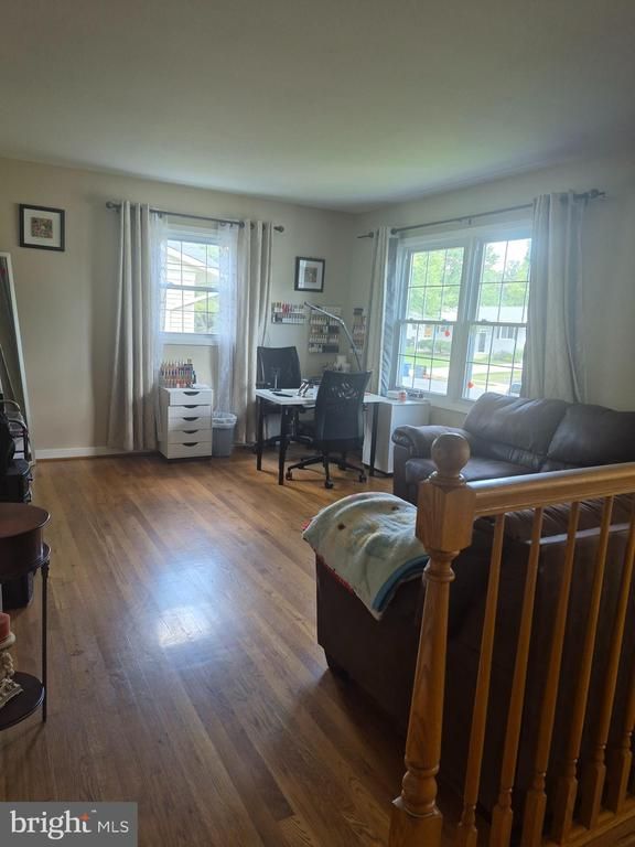 7952 Hammond St, Alexandria, VA 22309