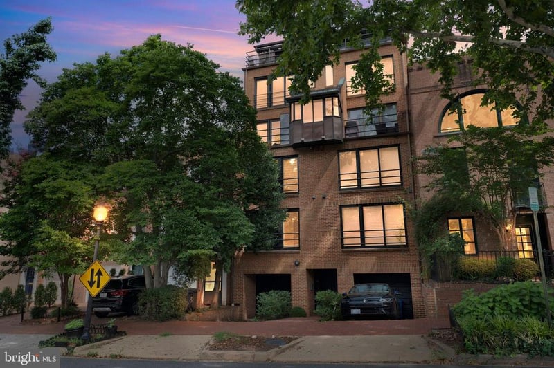 2519 I St NW #1, Washington, DC 20037