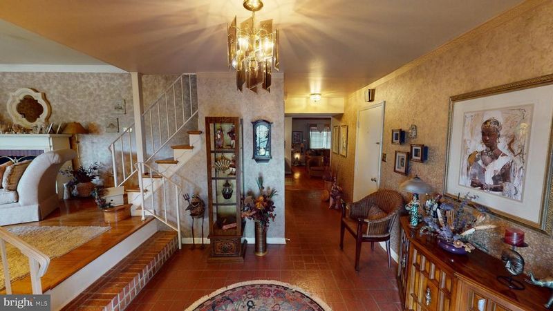 6911 Good Luck Rd, Hyattsville, MD 20784