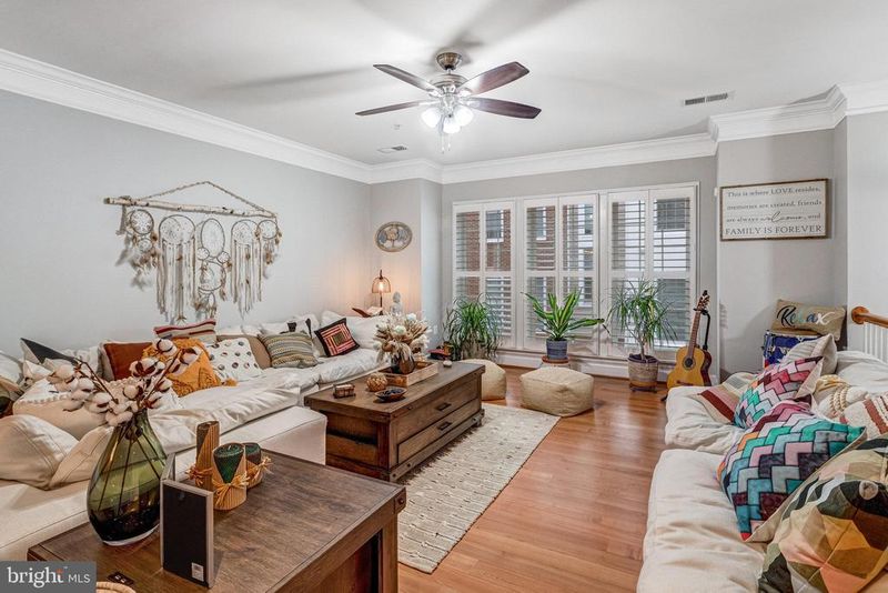 2313 Brookmoor Ln, Woodbridge, VA 22191