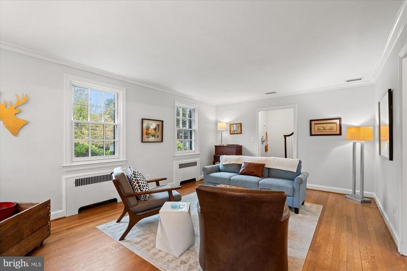 5011 Baltimore Ave, Bethesda, MD 20816