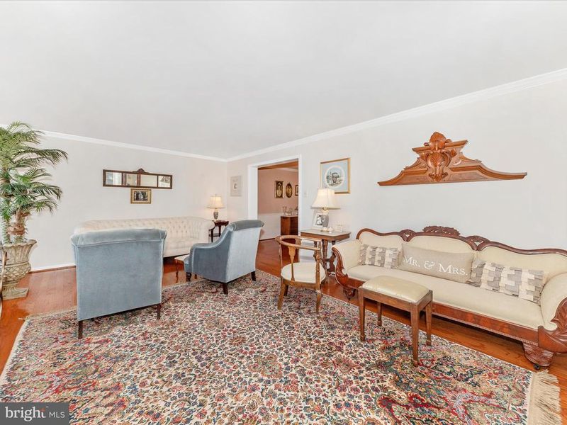 3948 Cherry Ln, Jefferson, MD 21755