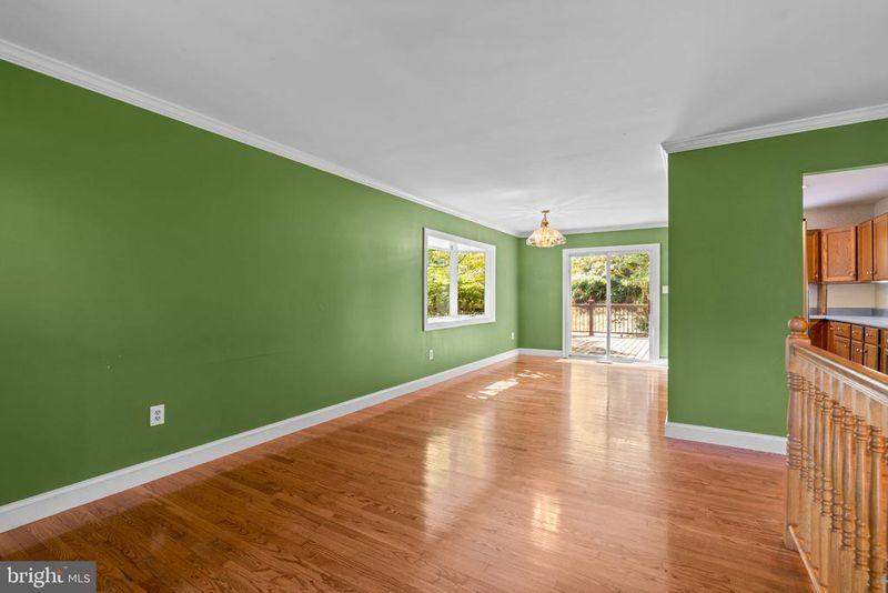 24728 Nickelby Dr, Damascus, MD 20872