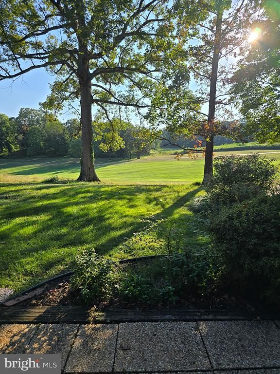 2180 Golf Course Dr, Reston, VA 20191