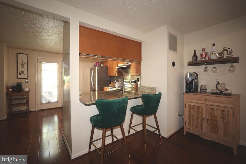 1939 Belmont Ridge Ct, Reston, VA 20191