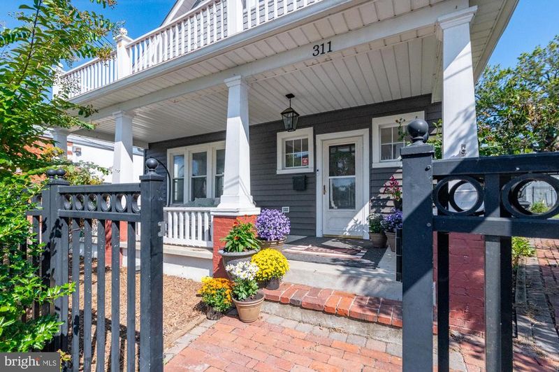 311 Brunswick St, Brunswick, MD 21716