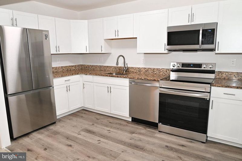 4504 Ruston Pl #41-M, Waldorf, MD 20602