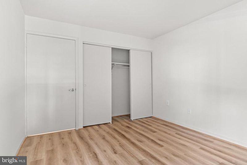 10330 Luria Commos Ct #1 B, Burke, VA 22015