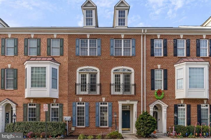 22953 Fanshaw Sq, Brambleton, VA 20148
