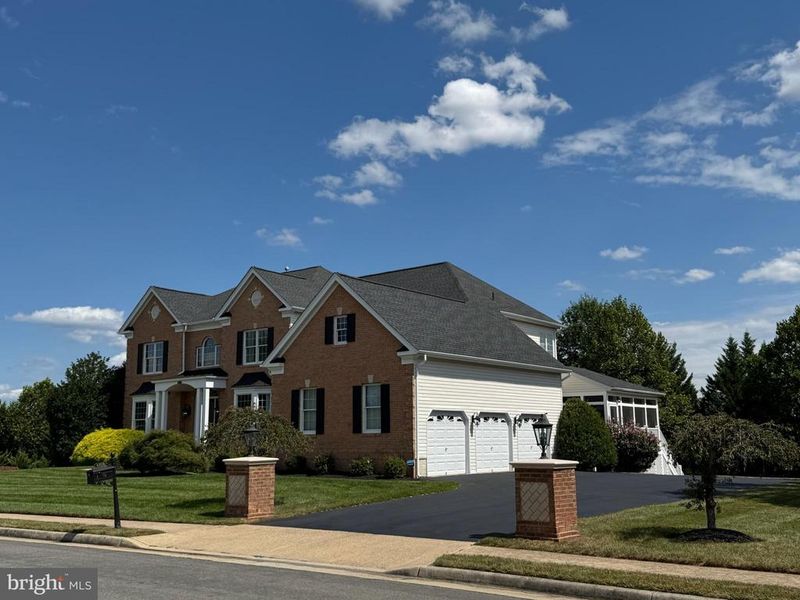43116 Unison Knoll Cir, Ashburn, VA 20148