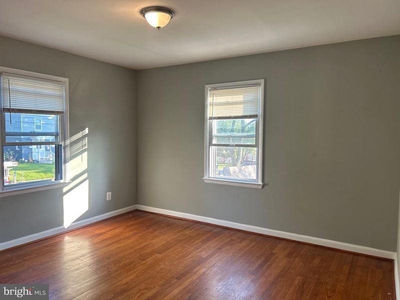 6912 17th Ave, Hyattsville, MD 20783