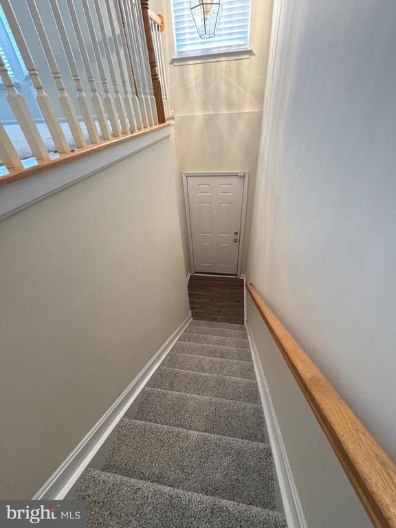 8730 Phipps Farm Way, Manassas, VA 20109