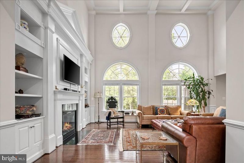 9420 Ferry Landing Ct, Alexandria, VA 22309