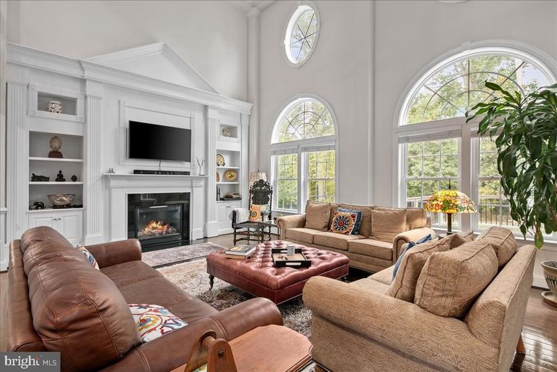 9420 Ferry Landing Ct, Alexandria, VA 22309