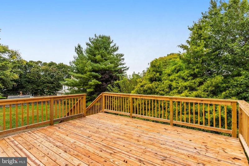 16657 Frederick Rd, Mount Airy, MD 21771