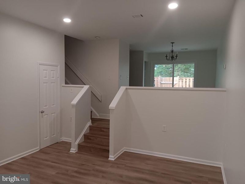 5403 Crossrail Dr, Burke, VA 22015