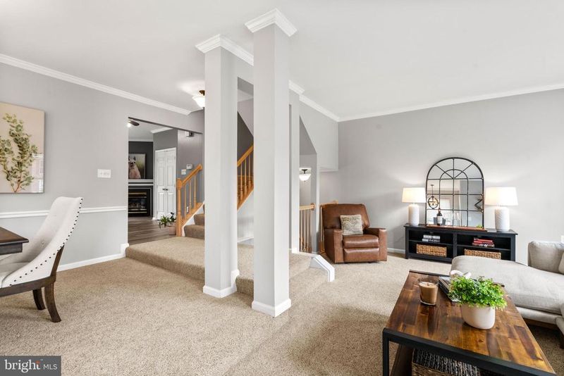 21169 Millwood Sq, Sterling, VA 20165