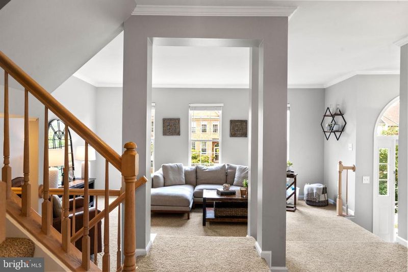 21169 Millwood Sq, Sterling, VA 20165