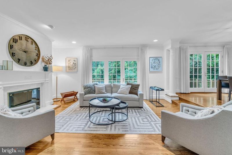 7204 Evans Mill Rd, Mclean, VA 22101