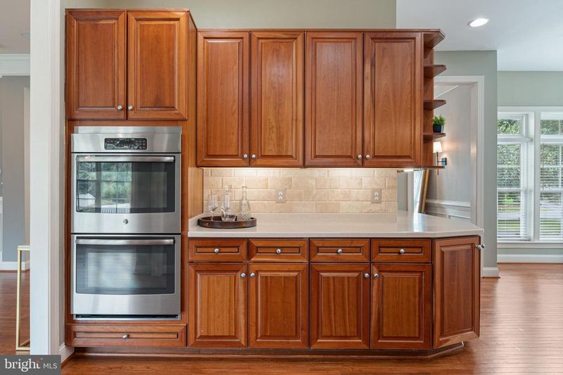 20588 Wild Meadow Ct, Ashburn, VA 20147