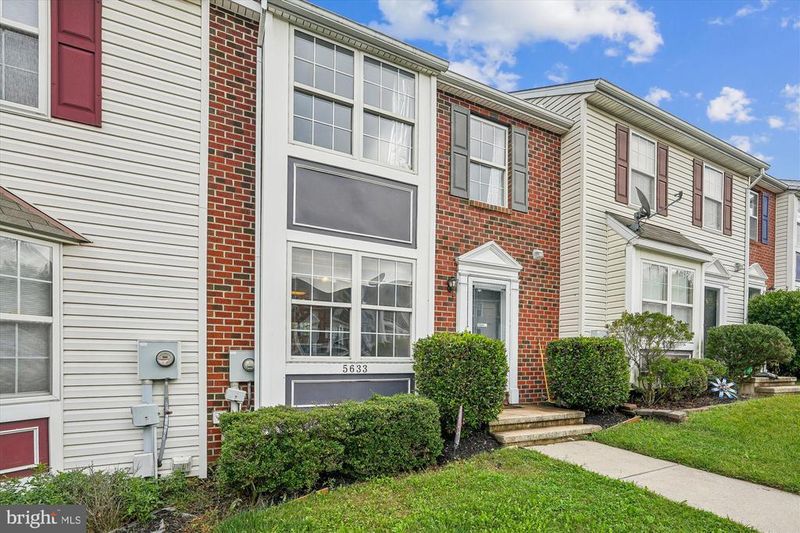 5633 Tessie Ct, New Market, MD 21774
