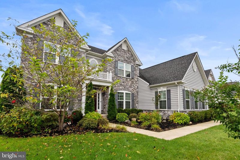42549 Fawn Meadow Pl, Chantilly, VA 20152