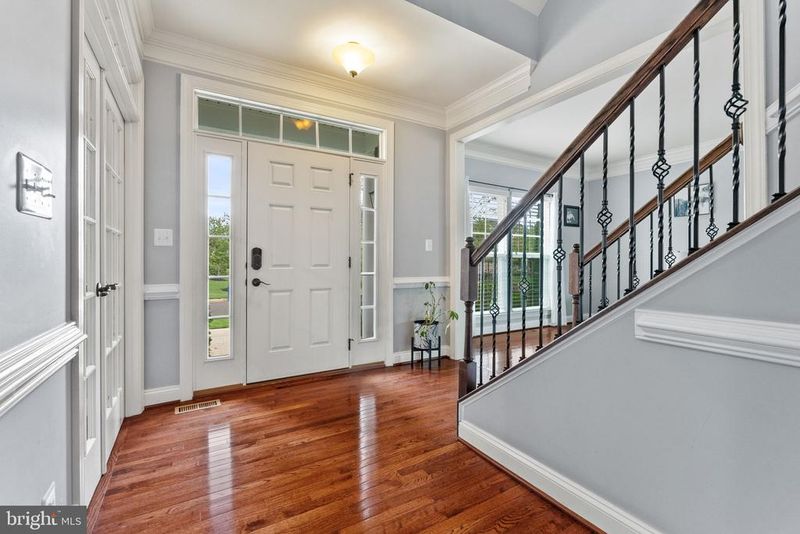 42549 Fawn Meadow Pl, Chantilly, VA 20152