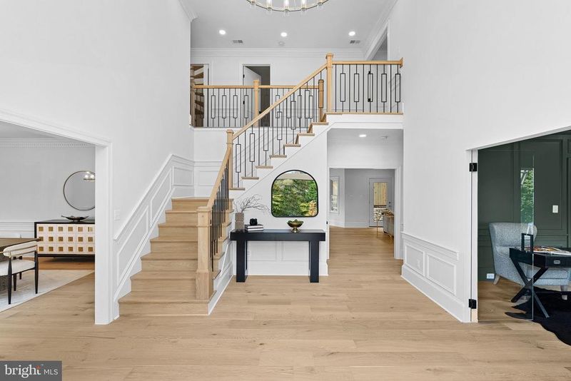 6121 Long Meadow Rd, Mclean, VA 22101
