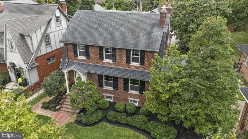 328 W College Ter, Frederick, MD 21701