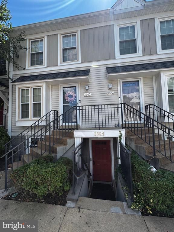 3804 9th Rd S, Arlington, VA 22204