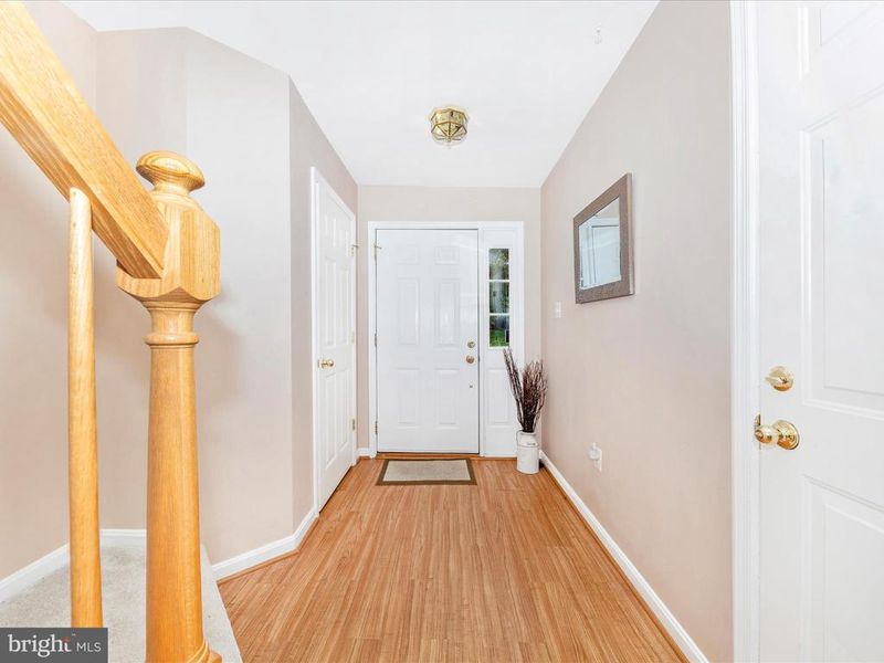 2457 Lakeside Dr, Frederick, MD 21702