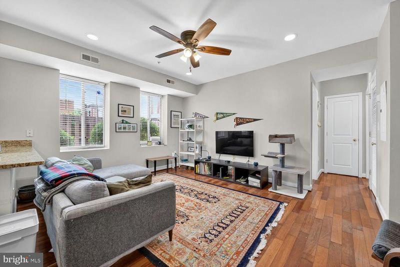5405 9th St NW #107, Washington, DC 20011