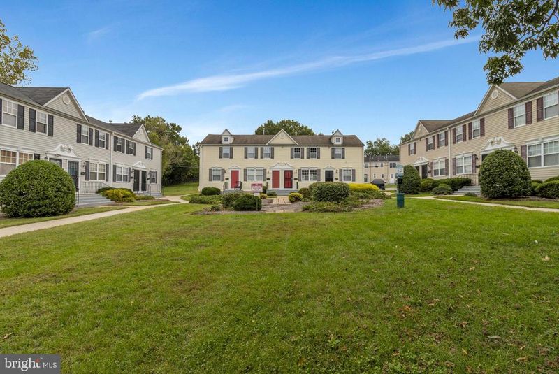 2511 Kent Town #B, Landover, MD 20785