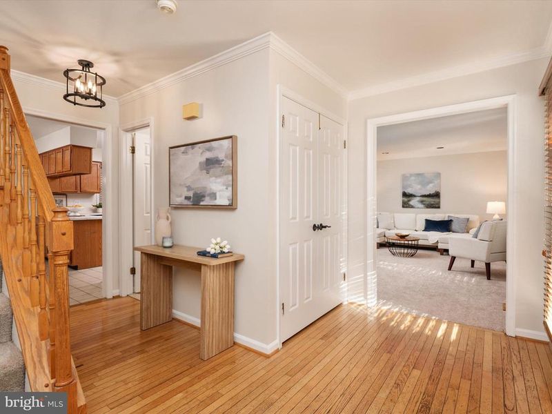 302 Blue Cedar Ct, Millersville, MD 21108