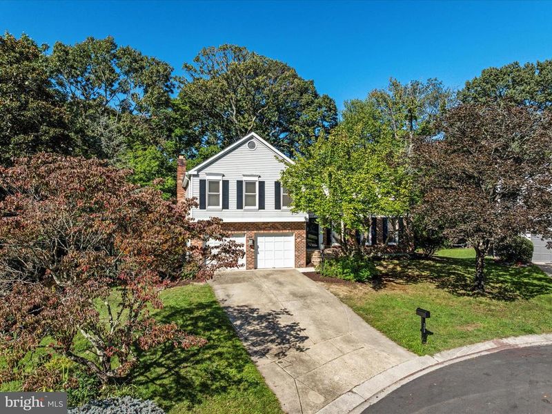 302 Blue Cedar Ct, Millersville, MD 21108