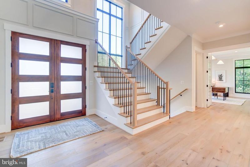 1806 Dumbarton St, Mclean, VA 22101