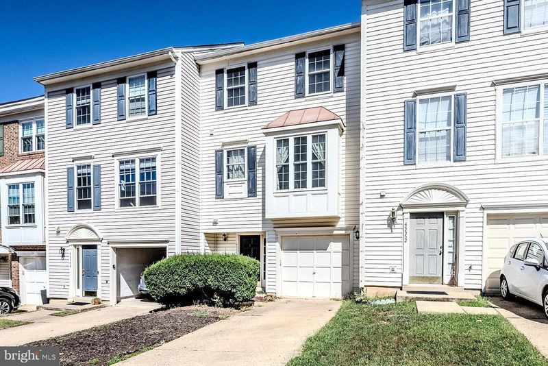 45550 Reading Ter, Sterling, VA 20166